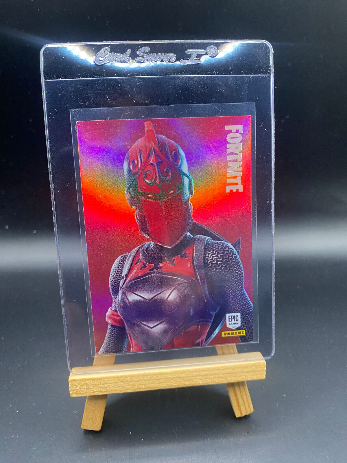 Fortnite Series 1 Nummer 285 Red Knight played (Holo) Sammelkarte