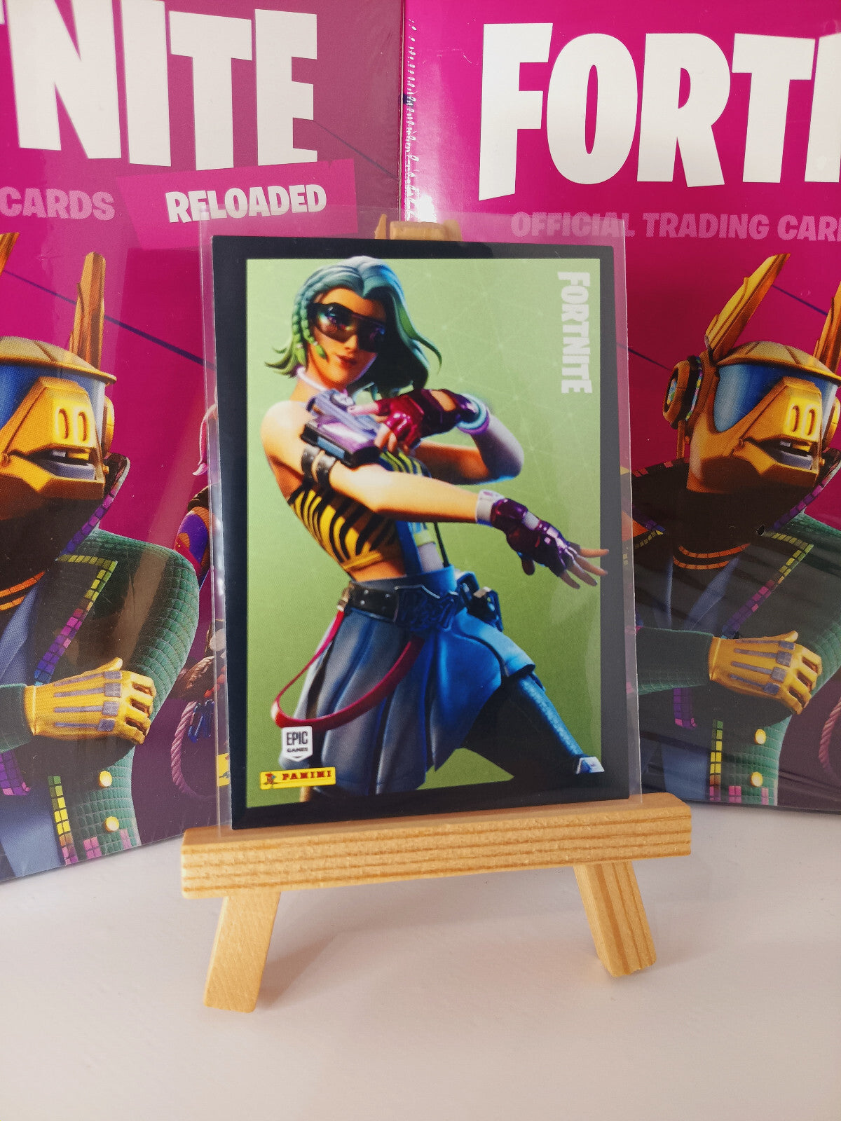 Fortnite Series 2 Reloaded Nummer #028 Cameo Sammelkarte
