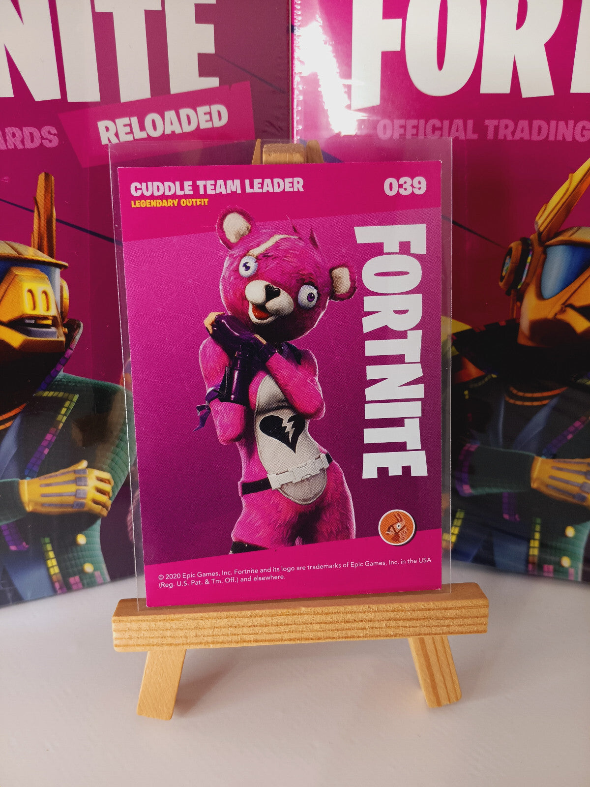 Fortnite Series 2 Reloaded Nummer #039 Cuddle Team Leader Sammelkarte