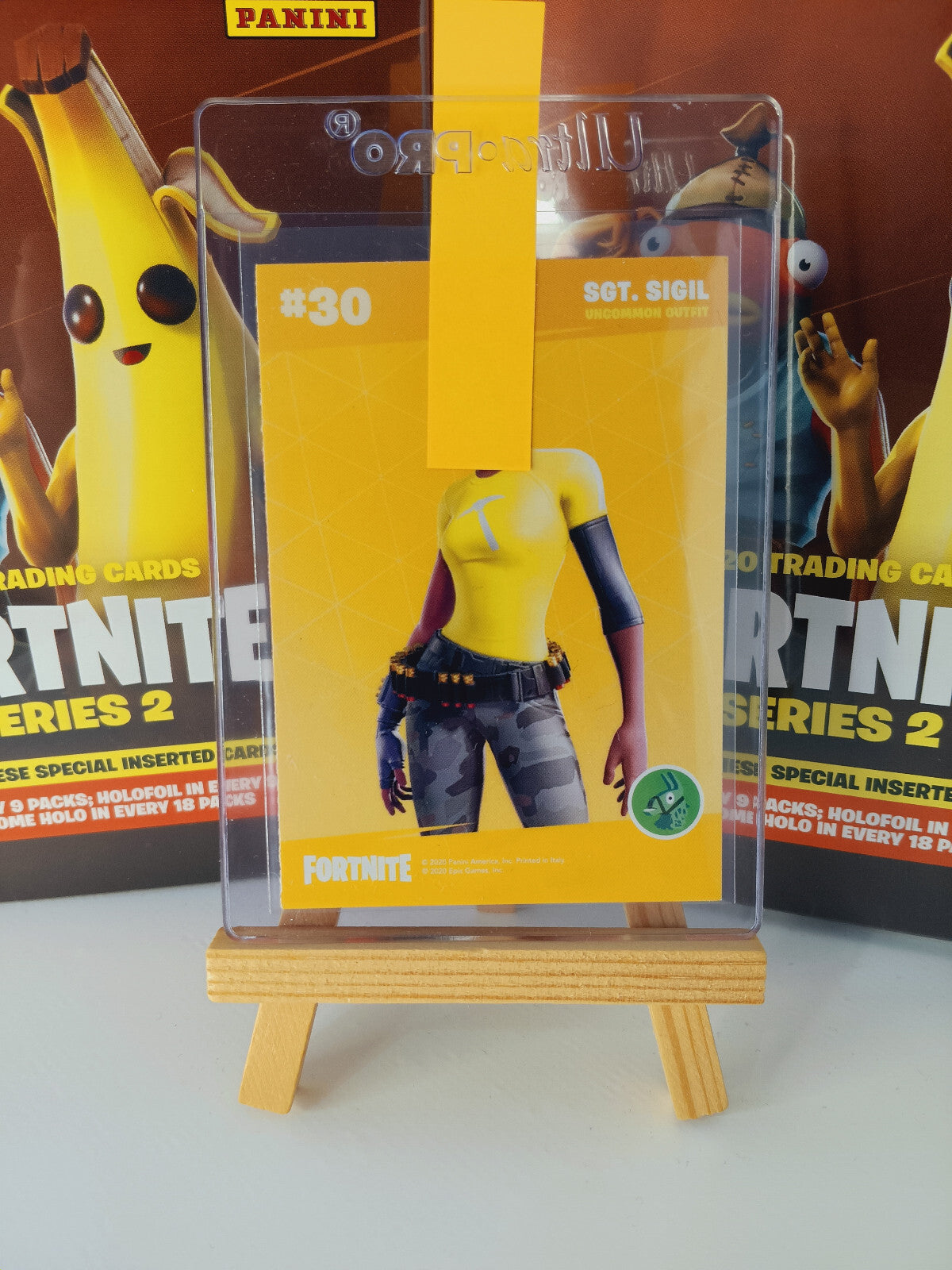 Fortnite Series 2 Nummer #30 SGT. Sigil (Crystal Shard) Sammelkarte