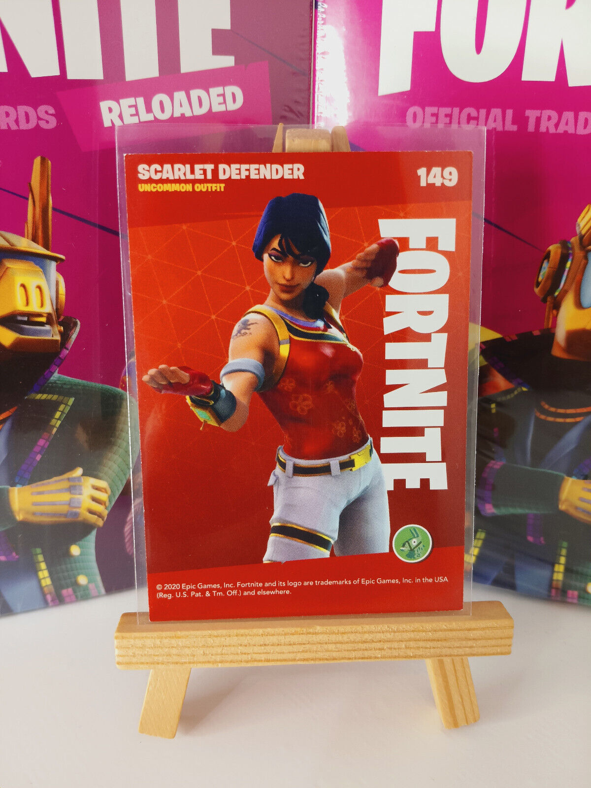 Fortnite Series 2 Reloaded Nummer 149 Scarlet Defender Sammelkarte