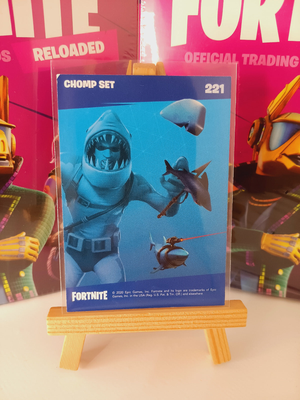 Fortnite Series 2 Reloaded Nummer 221 Chomp Set Sammelkarte