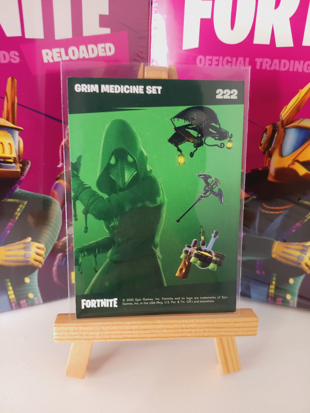 Fortnite Series 2 Reloaded Nummer 222 Grim Medicine Set Sammelkarte
