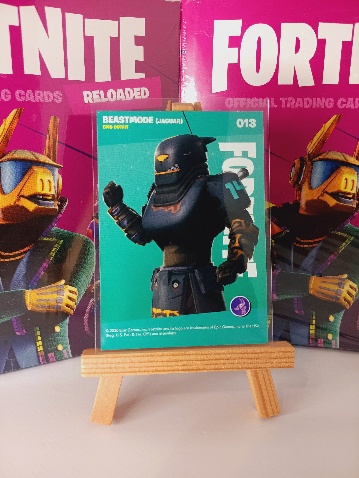 Fortnite Series 2 Reloaded Nummer #013 Beastmode (Jaguar) Sammelkarte