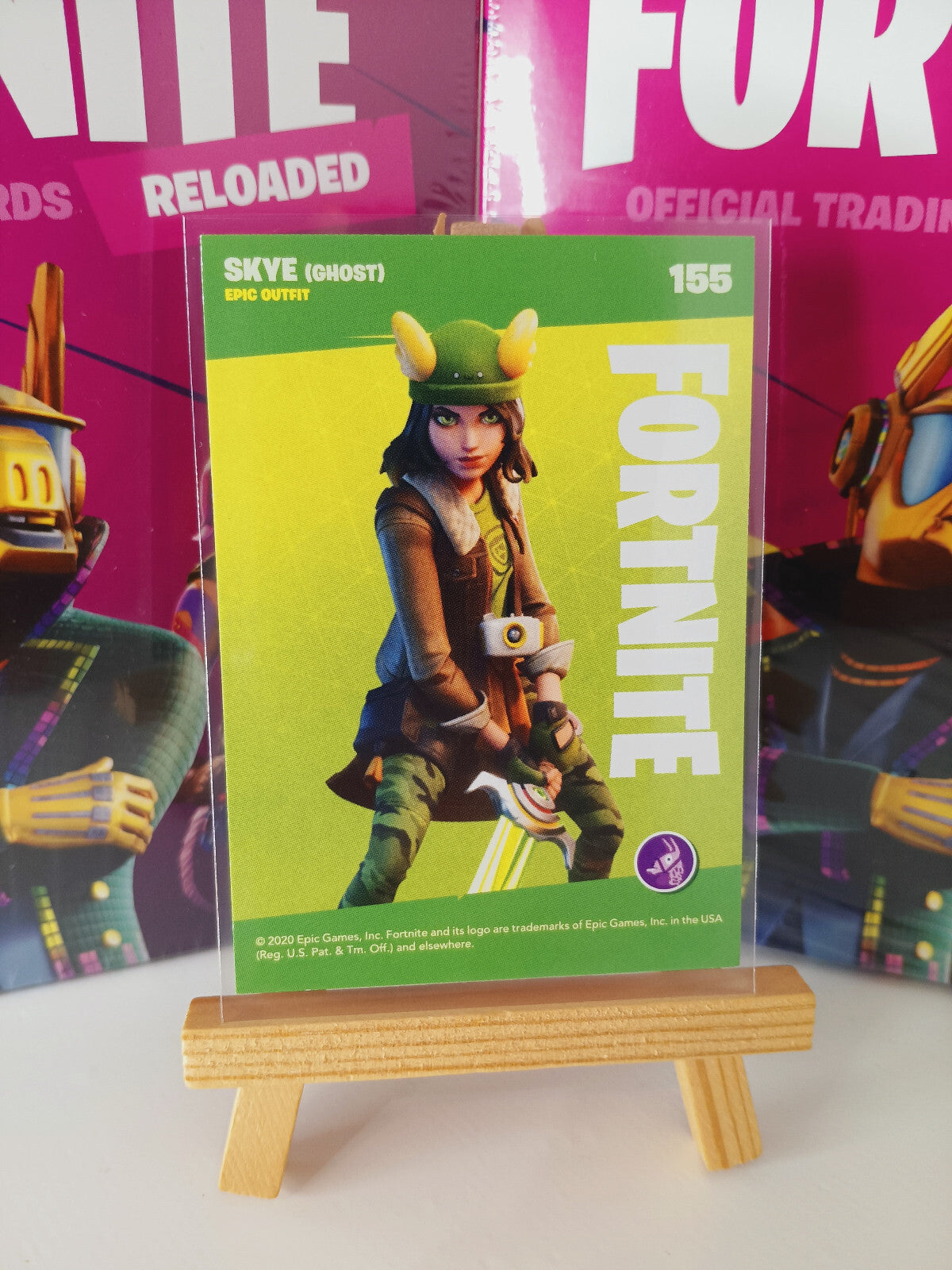 Fortnite Series 2 Reloaded Nummer 155 Skye (Ghost) Sammelkarte