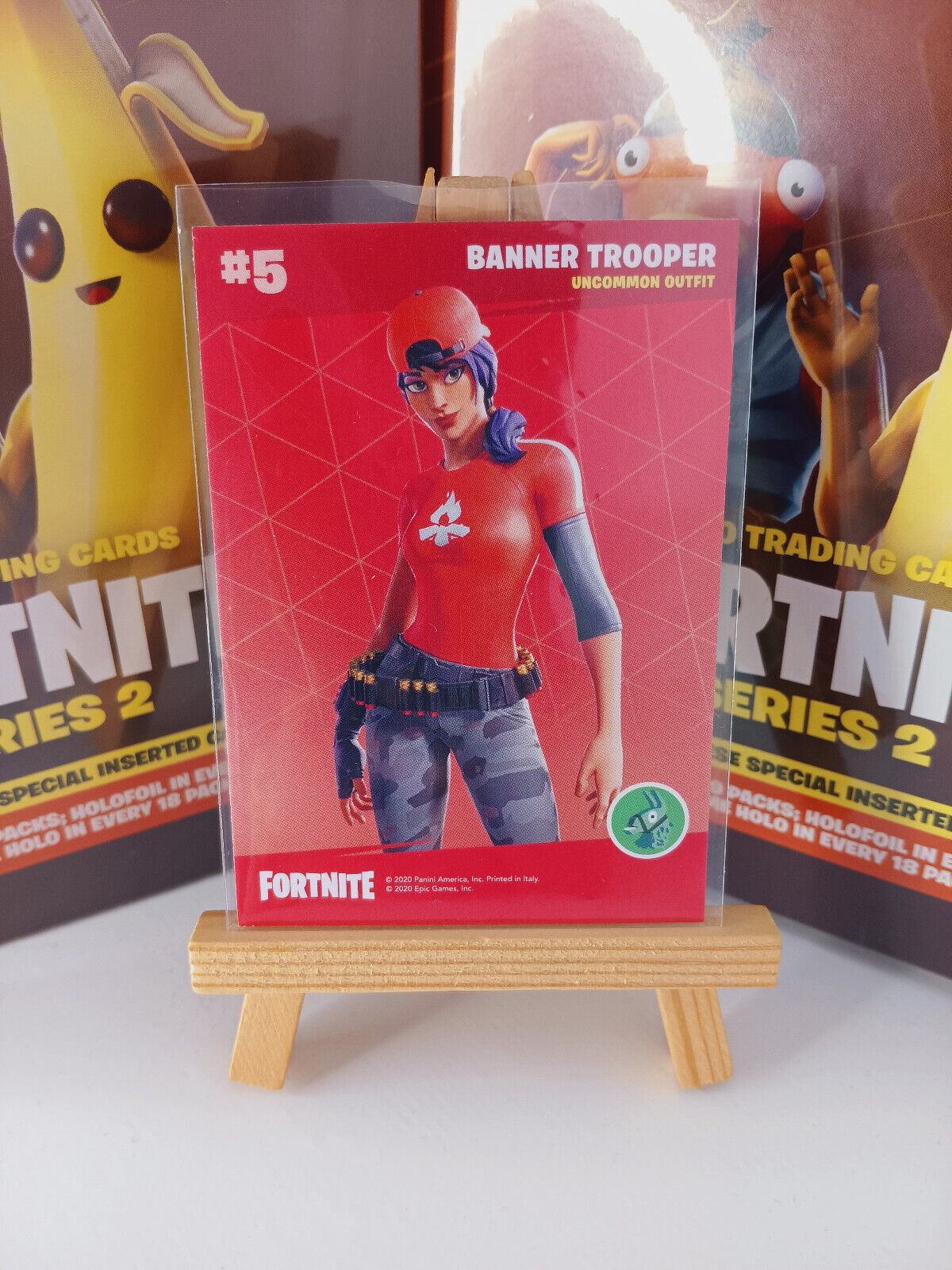 Fortnite Series 2 Nummer #05 Banner Trooper Sammelkarte