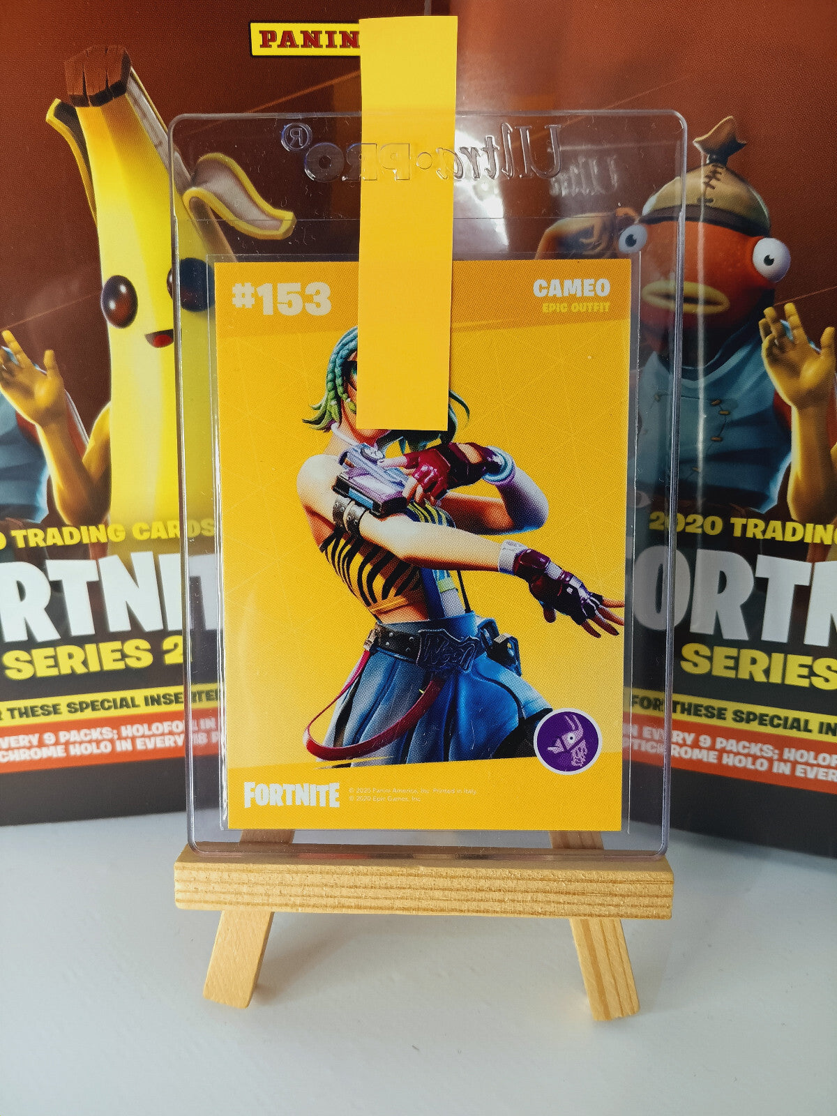 Fortnite Series 2 Nummer 153 Cameo (Crystal Shard) Sammelkarte