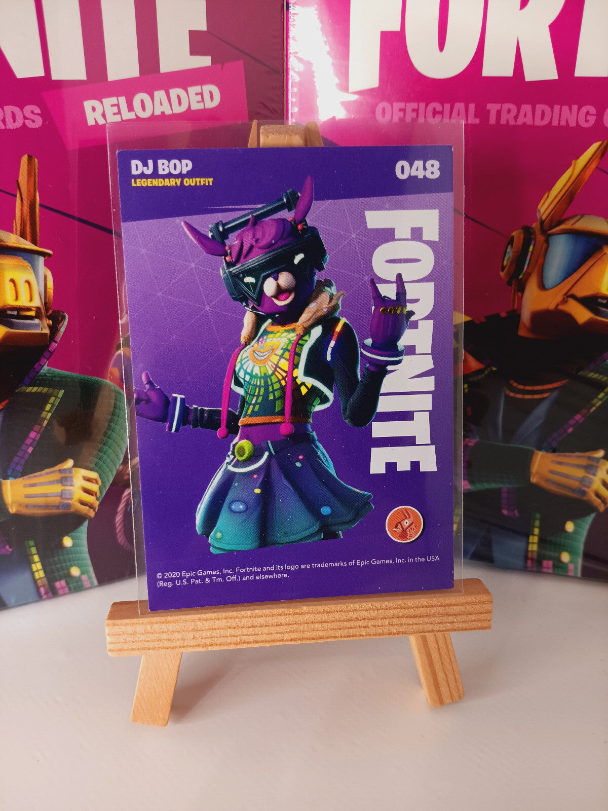Fortnite Series 2 Reloaded Nummer #048 DJ Bop Sammelkarte