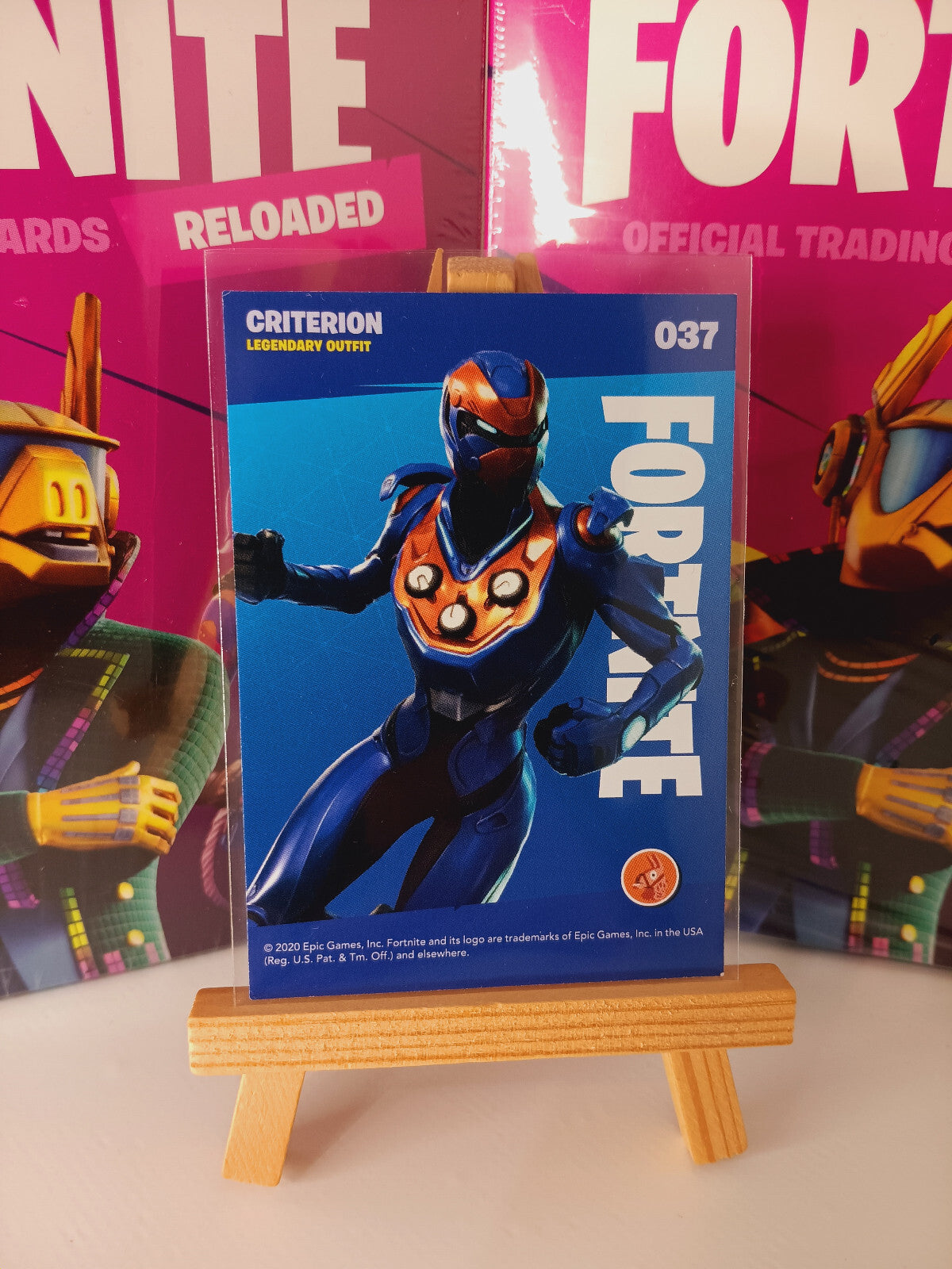 Fortnite Series 2 Reloaded Nummer #037 Criterion Sammelkarte