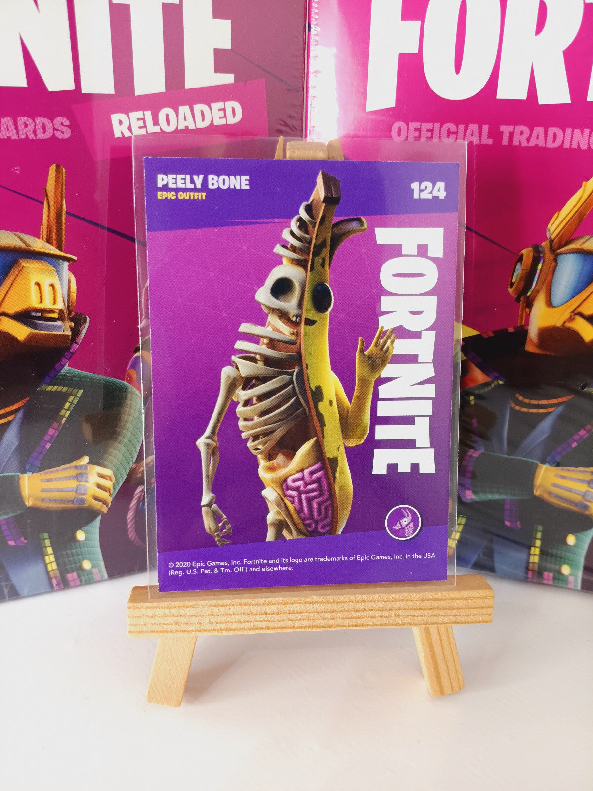 Fortnite Series 2 Reloaded Nummer 124 Peely Bone Sammelkarte
