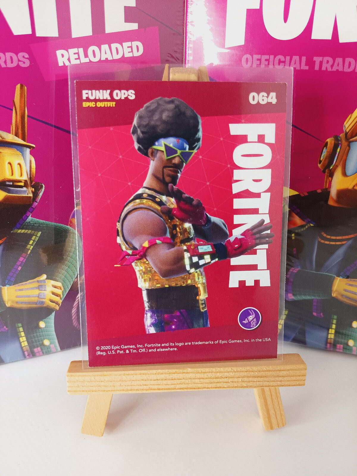 Fortnite Series 2 Reloaded Nummer #064 Funk Ops Sammelkarte
