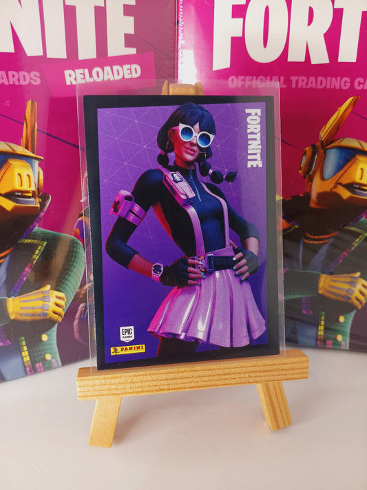 Fortnite Series 2 Reloaded Nummer #033 Chic Sammelkarte