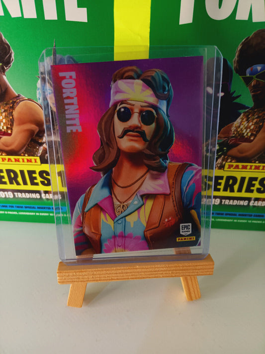 Fortnite Series 1 Nummer 211 Far out Man (Holo) Sammelkarte