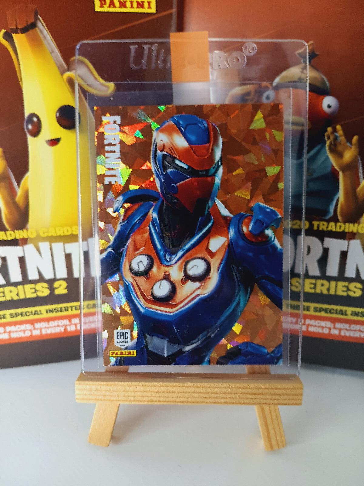 Fortnite Series 2 Nummer 191 Criterion (Crystal Shard) Sammelkarte