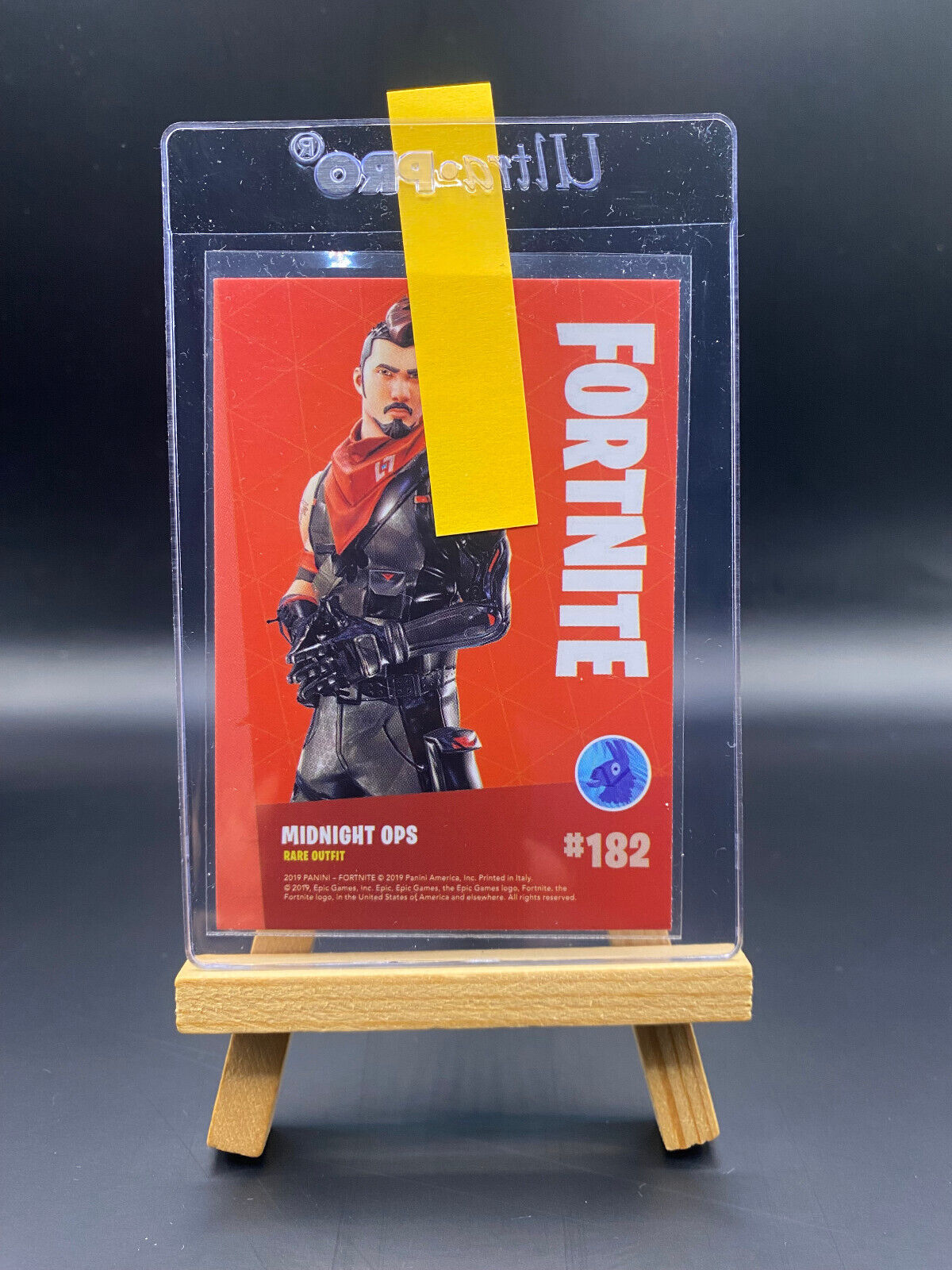 Fortnite Series 1 Nummer 182 Midnight Ops (Crystal Shard) Sammelkarte