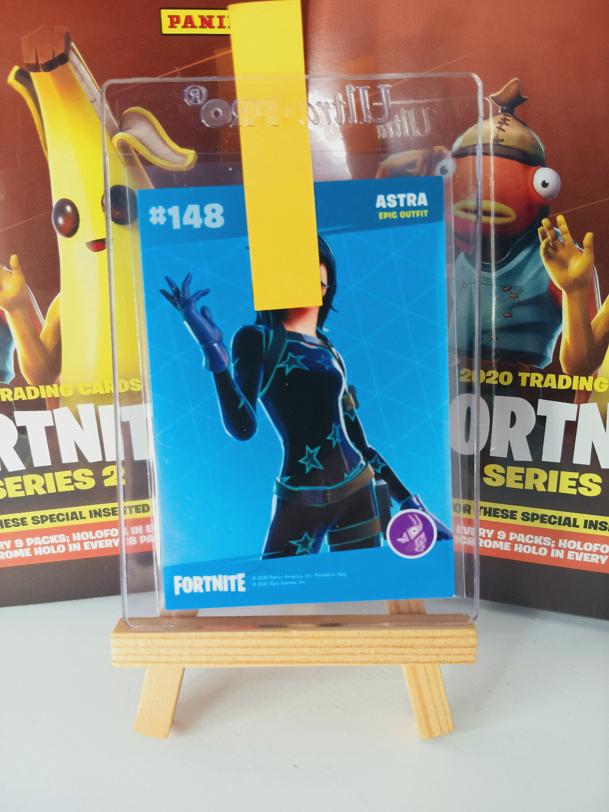 Fortnite Series 2 Nummer 148 Astra (Crystal Shard) Sammelkarte