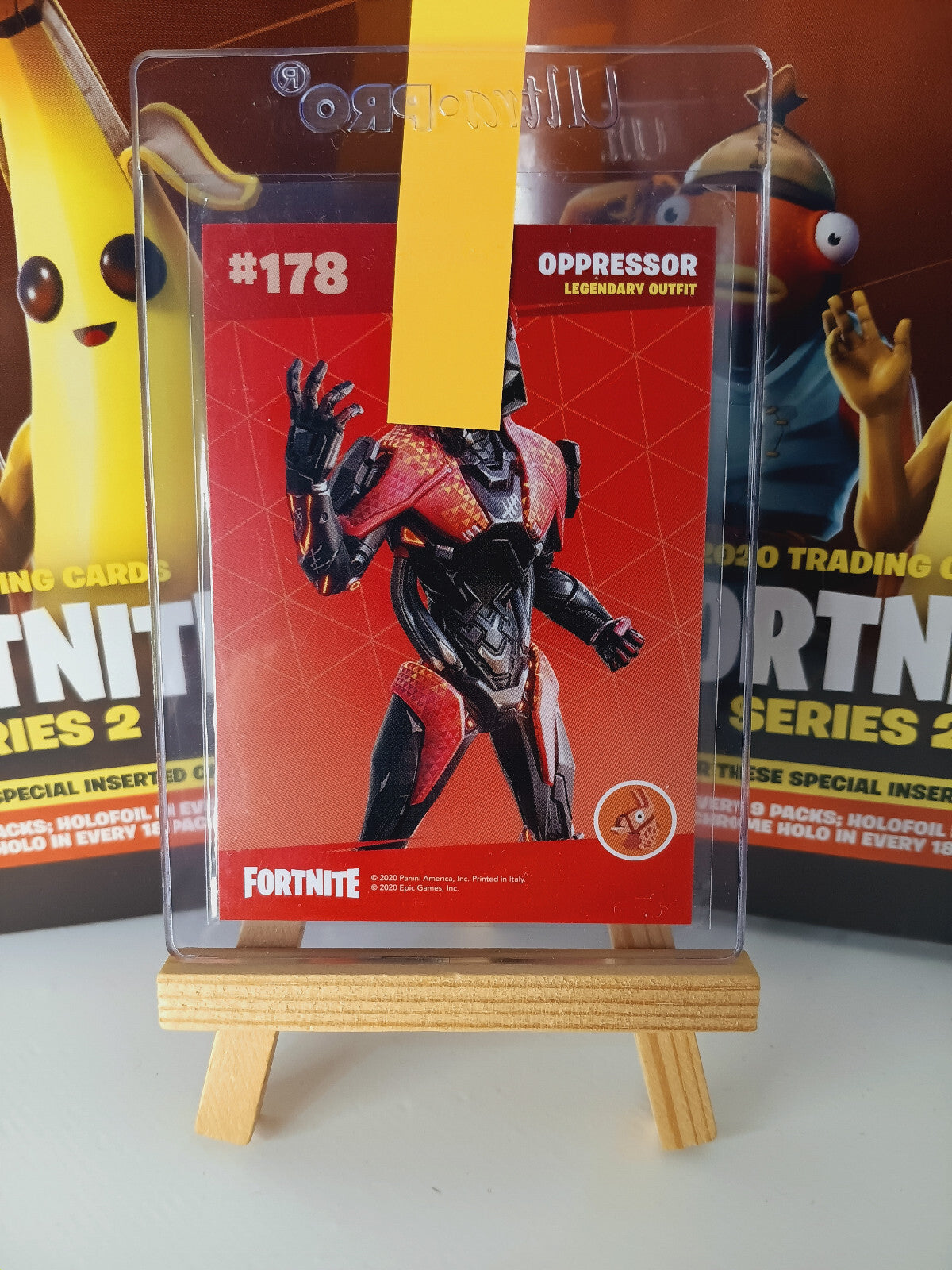 Fortnite Series 2 Nummer 178 Oppressor (Crystal Shard) Sammelkarte
