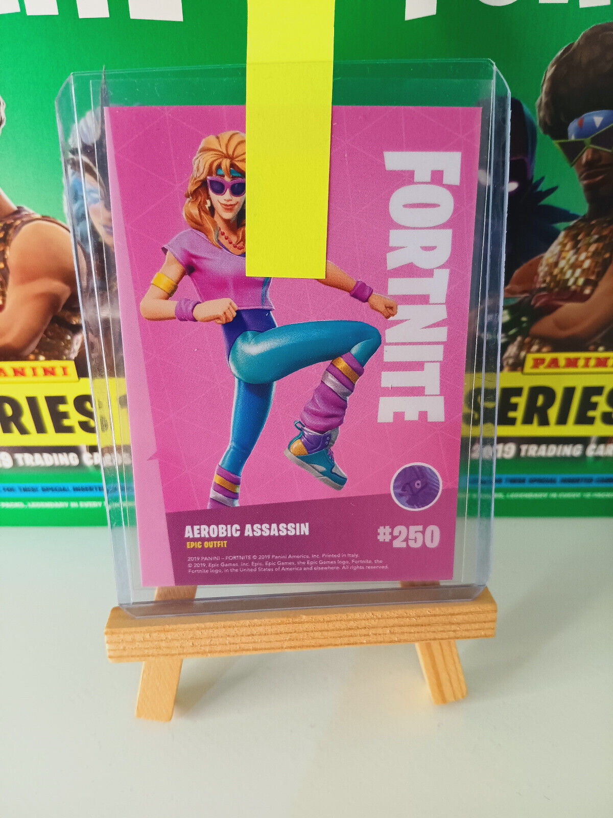 Fortnite Series 1 Nummer 250 Aerobic Assassin (Holo) Sammelkarte