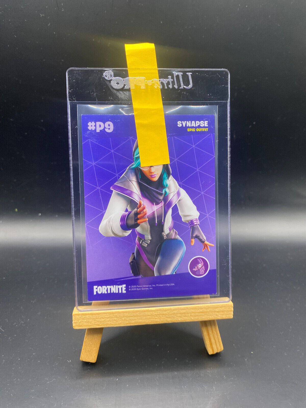 Fortnite Series 2 Nummer P09 Synapse Promo Karte (Crystal) Sammelkarte