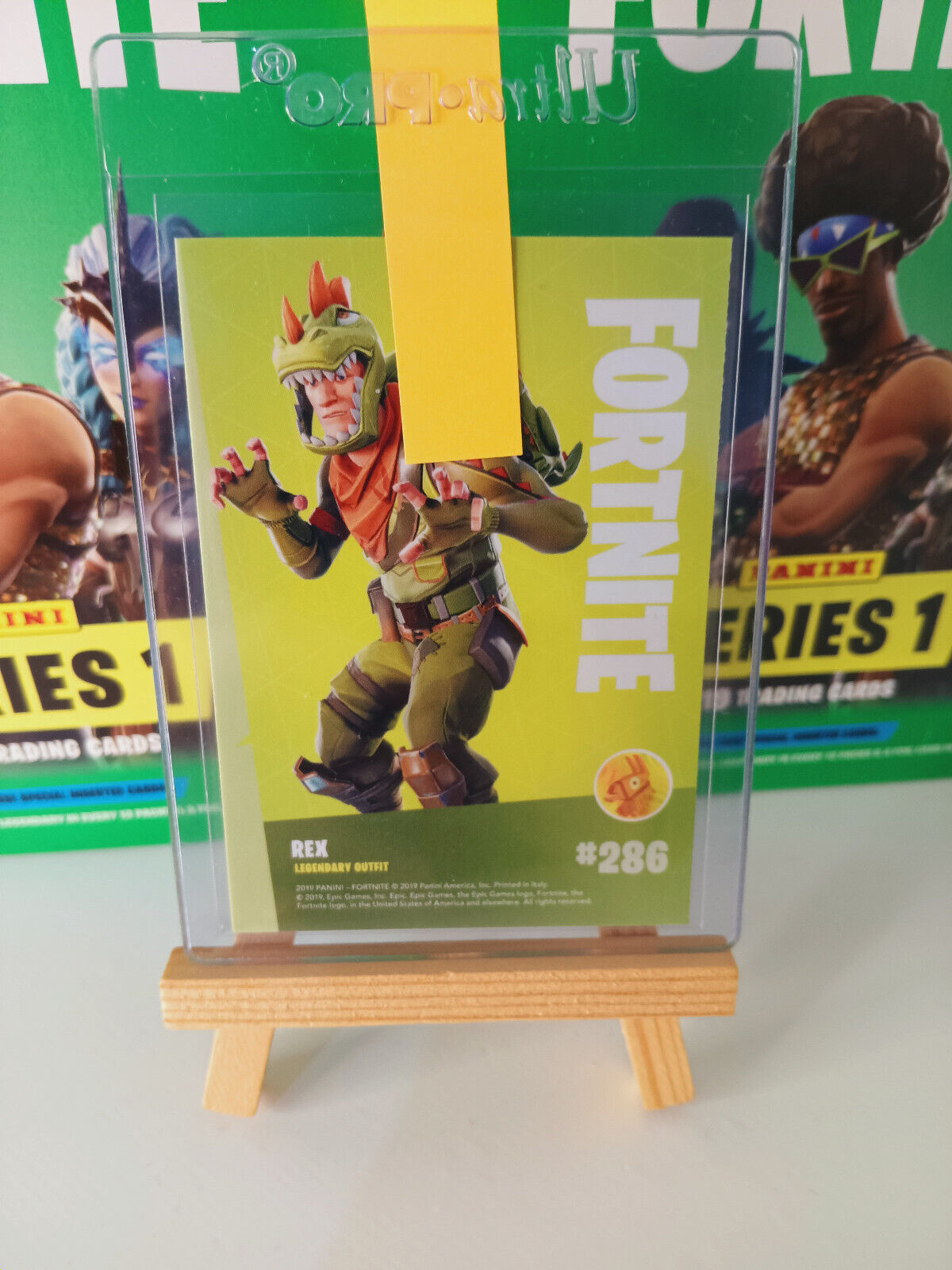 Fortnite Series 1 Nummer 286 Rex (Crystal Shard) Sammelkarte