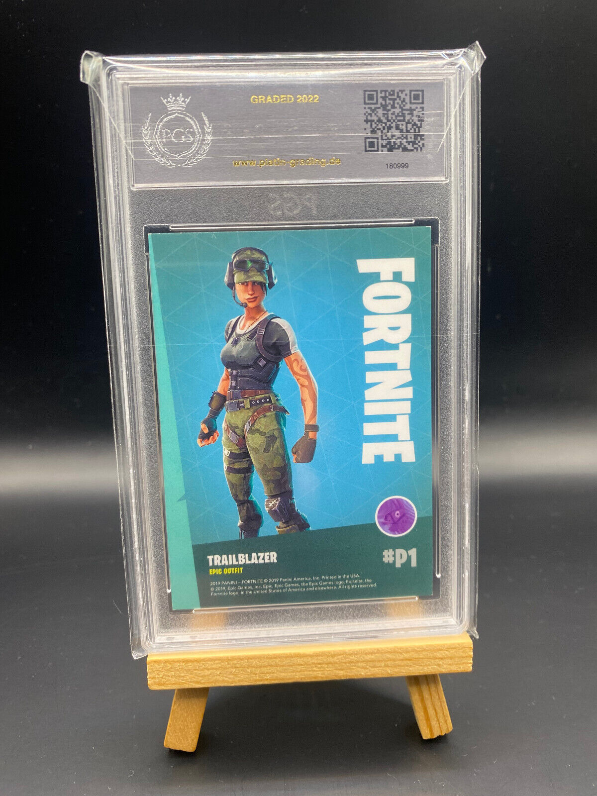 Fortnite Series 1 Nummer P1 Trailblazer PGS 8,5 Promo Karte (Crystal Shard) Sammelkarte
