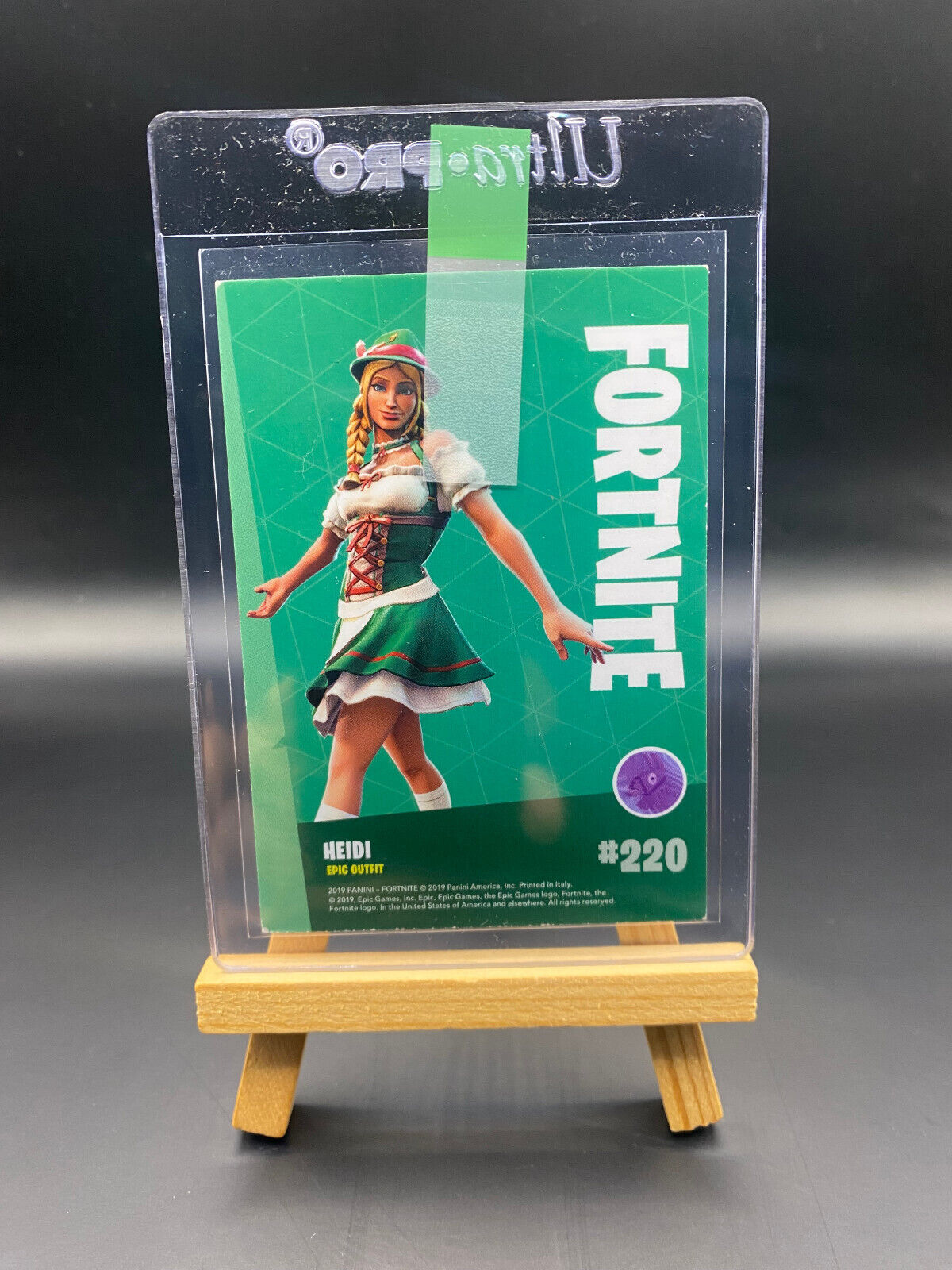 Fortnite Series 1 Nummer 220 Heidi (Crystal Shard) Sammelkarte