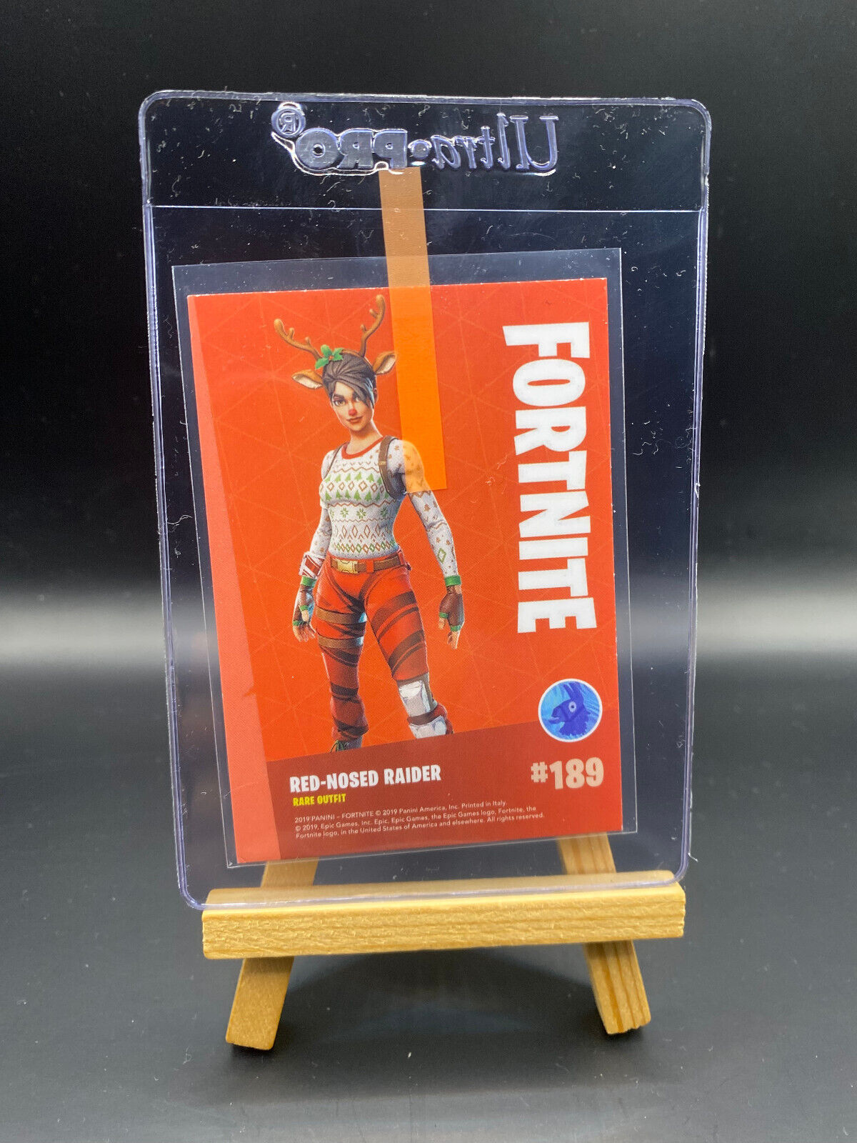 Fortnite Series 1 Nummer 189 Red-Nosed Raider (Holo) Sammelkarte