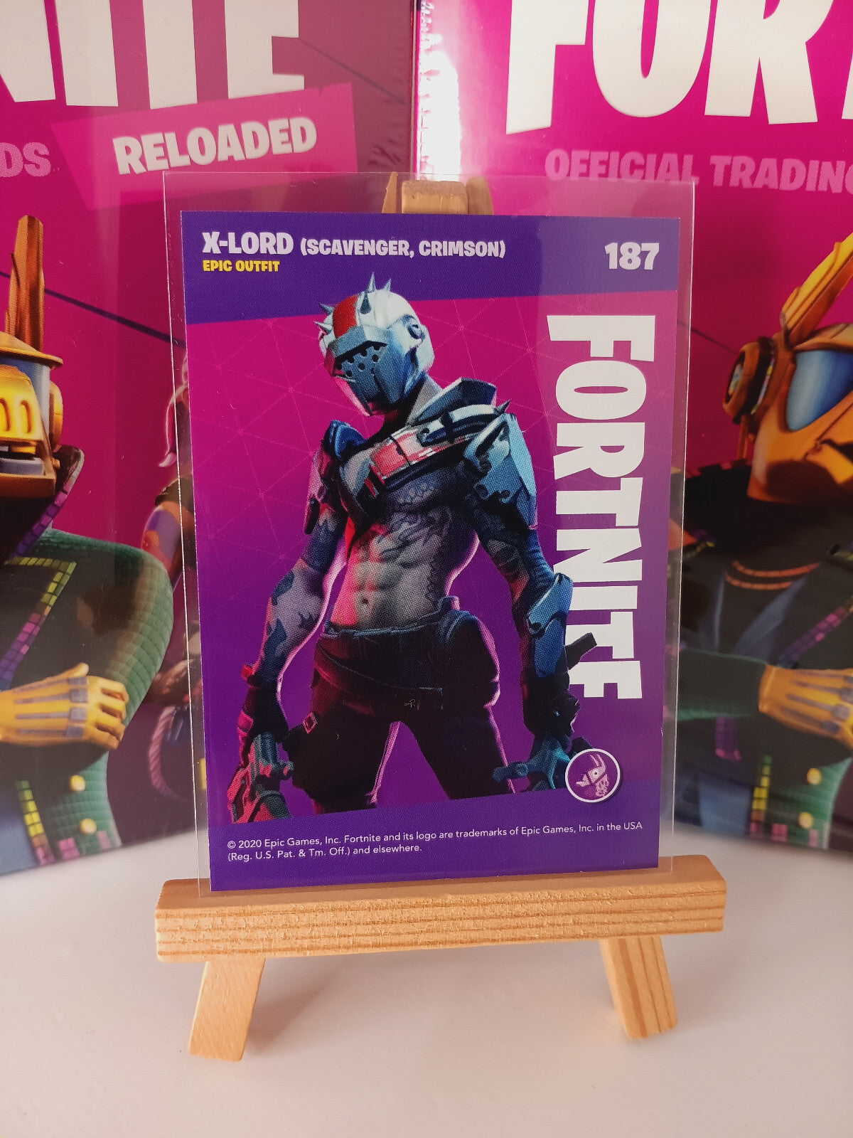 Fortnite Series 2 Reloaded Nummer 187 X-Lord (Scavenger, Crimson) Sammelkarte