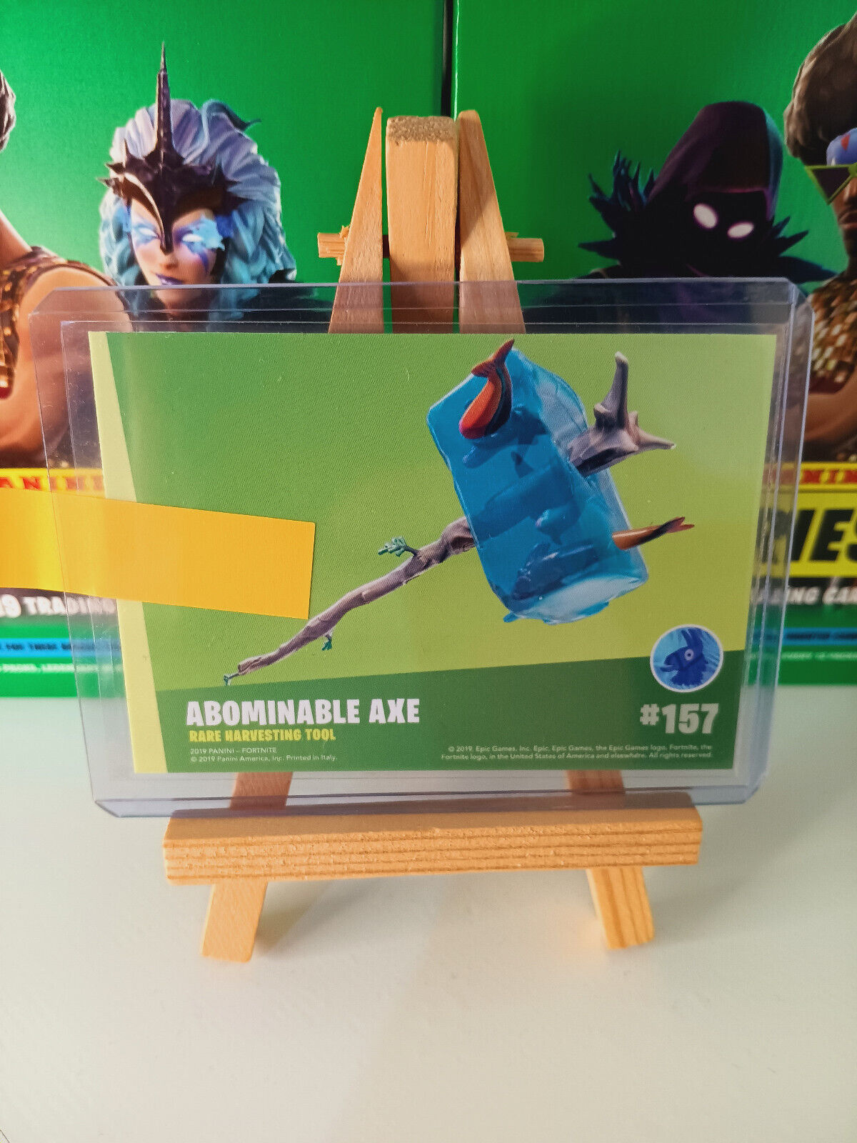 Fortnite Series 1 Nummer 157 Abominable Axe (Crystal Shard) Sammelkarte
