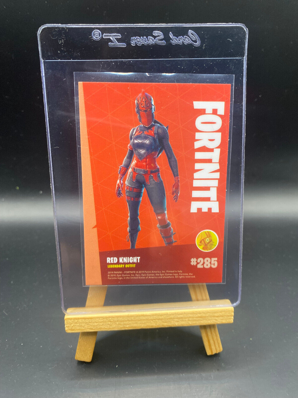 Fortnite Series 1 Nummer 285 Red Knight (Holo) Sammelkarte