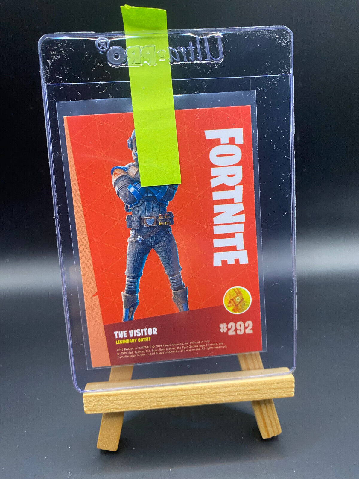 Fortnite Series 1 Nummer 292 The Visitor (Holo) Sammelkarte